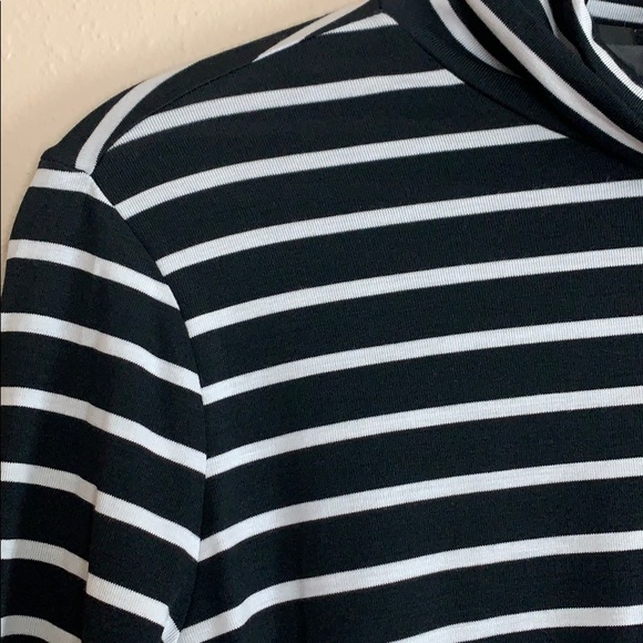 NWOT Banana Republic Long Sleeve - Picture 3 of 5